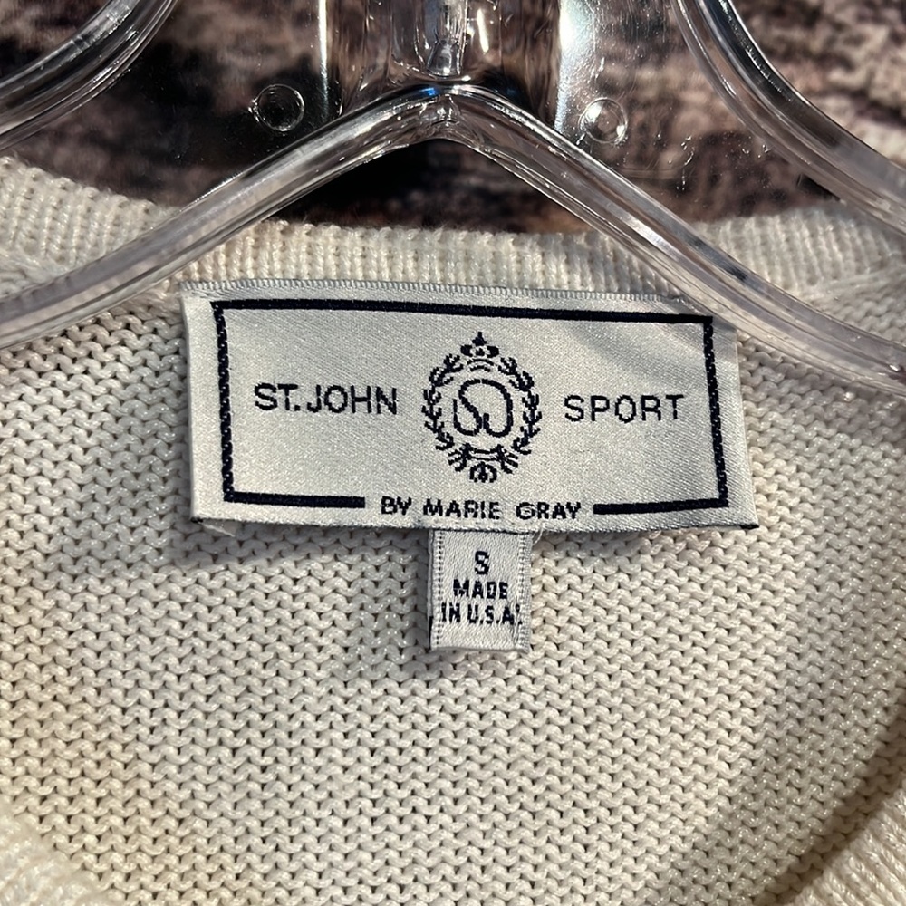 St. John sweater jacket blazer